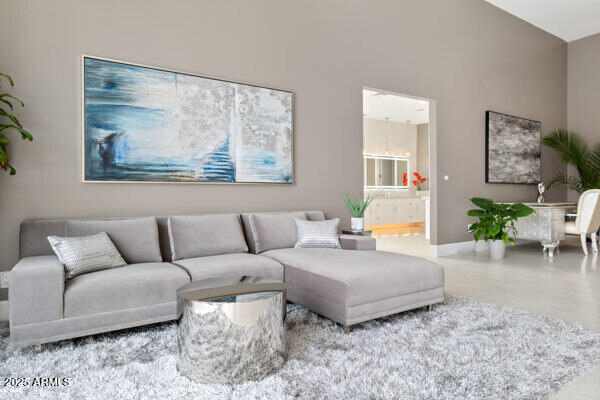 ARCADIA MANORS - Residential