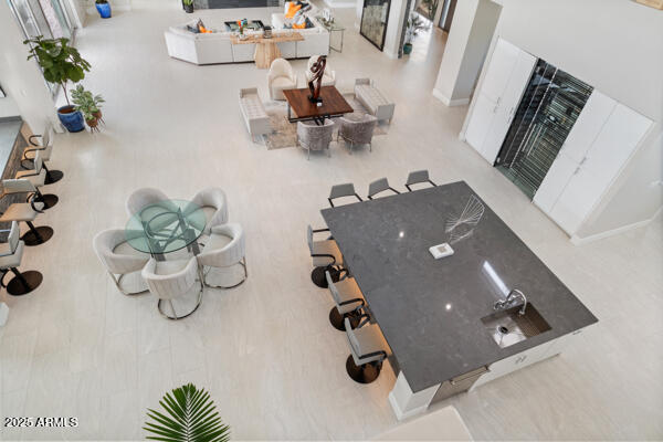 ARCADIA MANORS - Residential