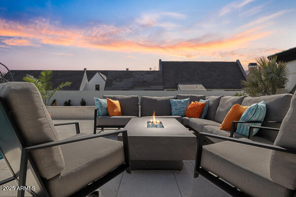 ARCADIA MANORS - Residential