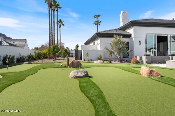 ARCADIA MANORS - Residential