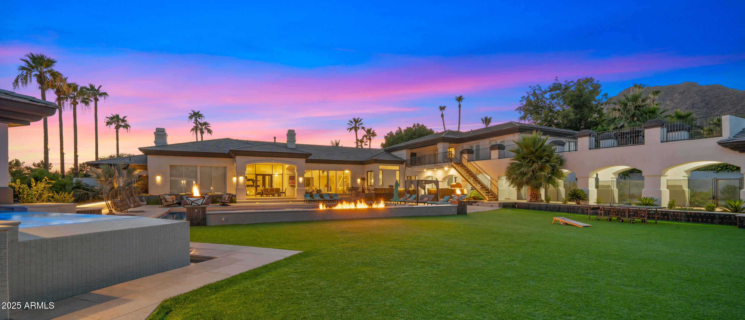 ARCADIA MANORS - Residential