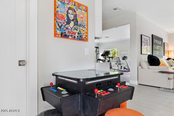ARCADIA MANORS - Residential