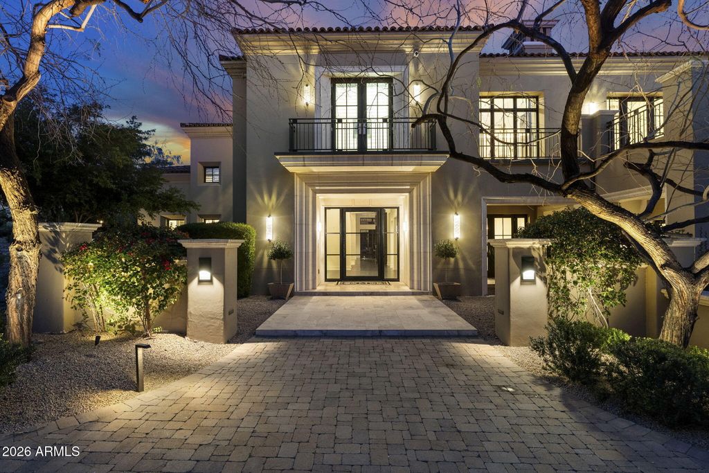 Photo of 10163 E Hualapai Drive, Scottsdale, AZ 85255 (MLS # 6977914)