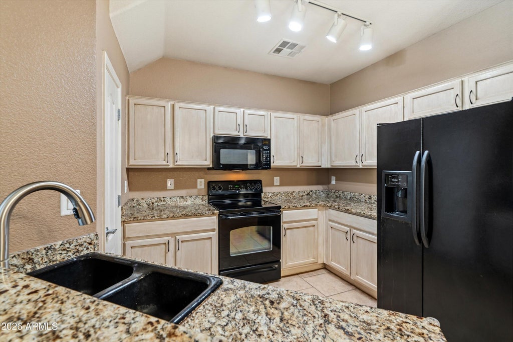 Photo of 20033 N 49th Drive, Glendale, AZ 85308 (MLS # 7091377)