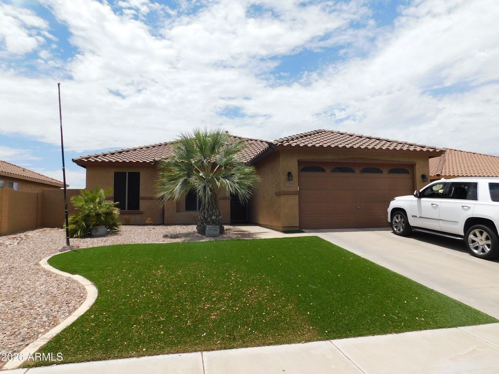 Photo of 41048 N Vine Avenue, San Tan Valley, AZ 85140 (MLS # 7048117)