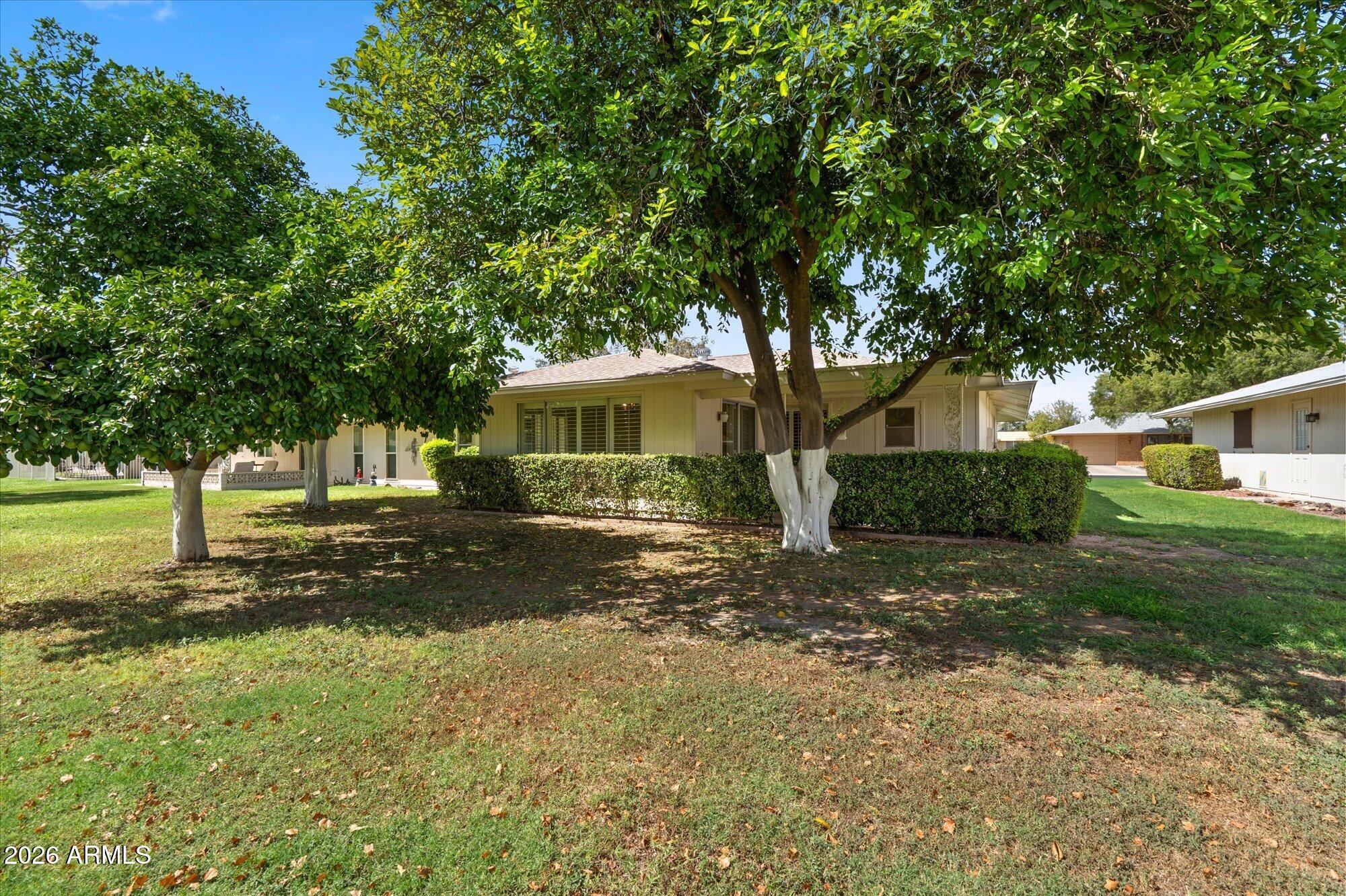 9533 W SHASTA Drive