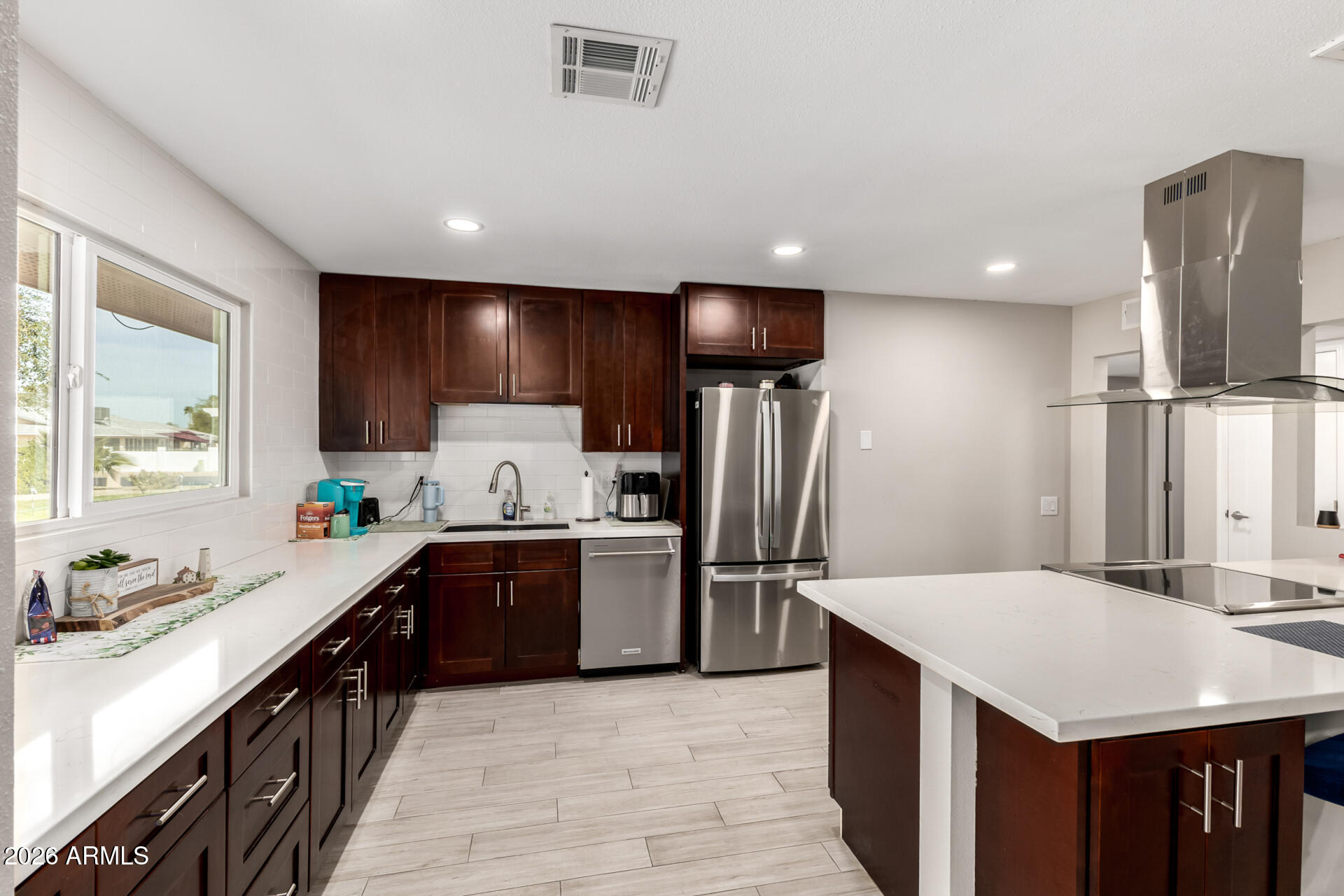 19226 N SIGNAL BUTTE Circle