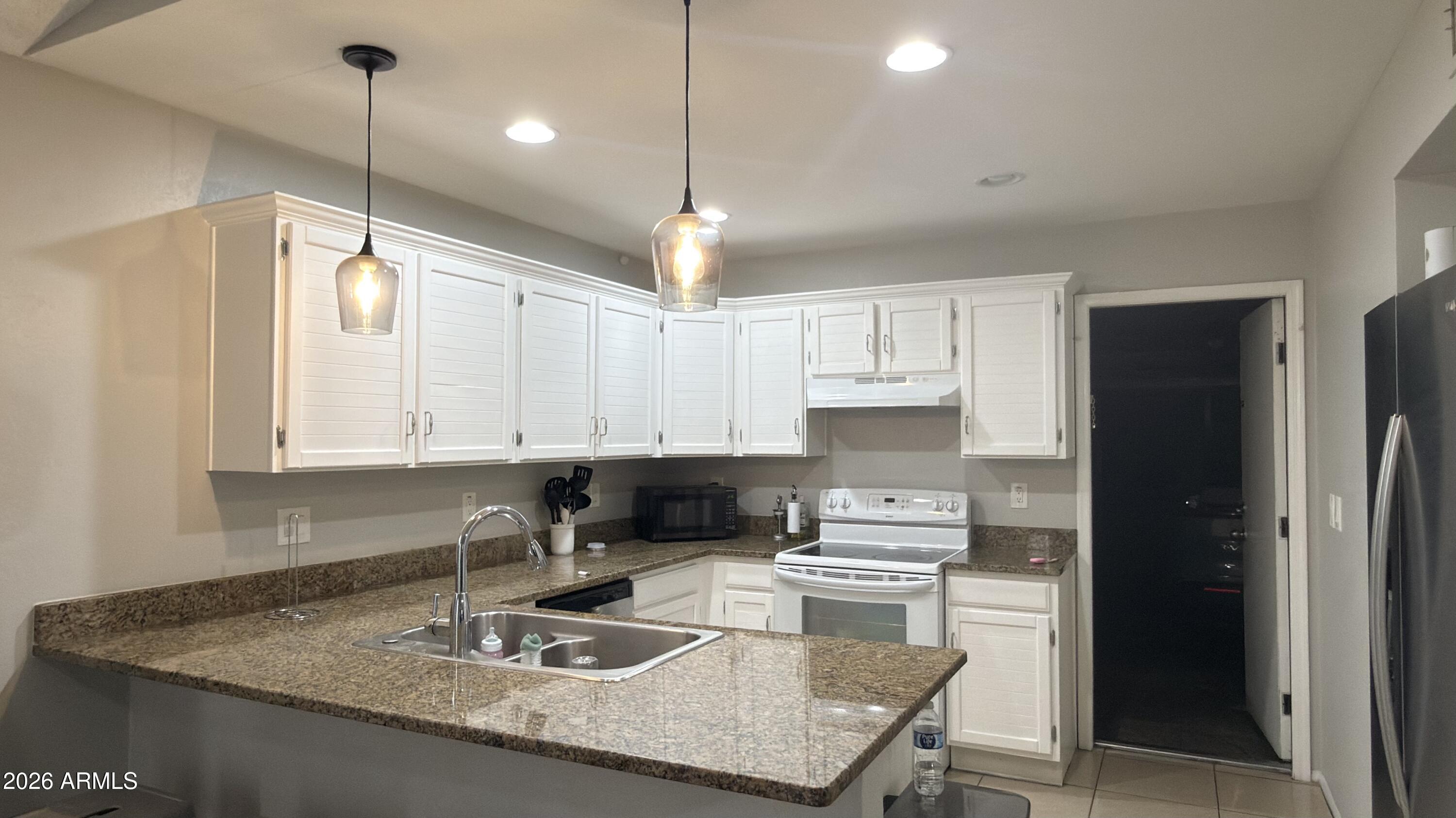 4545 N 67TH Avenue 1071