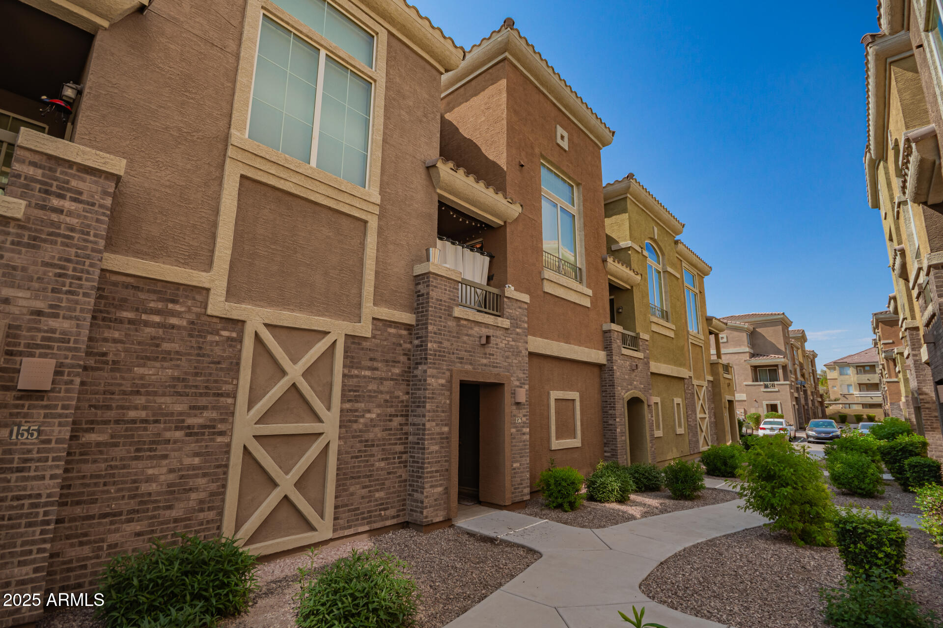 18250 N CAVE CREEK Road 156