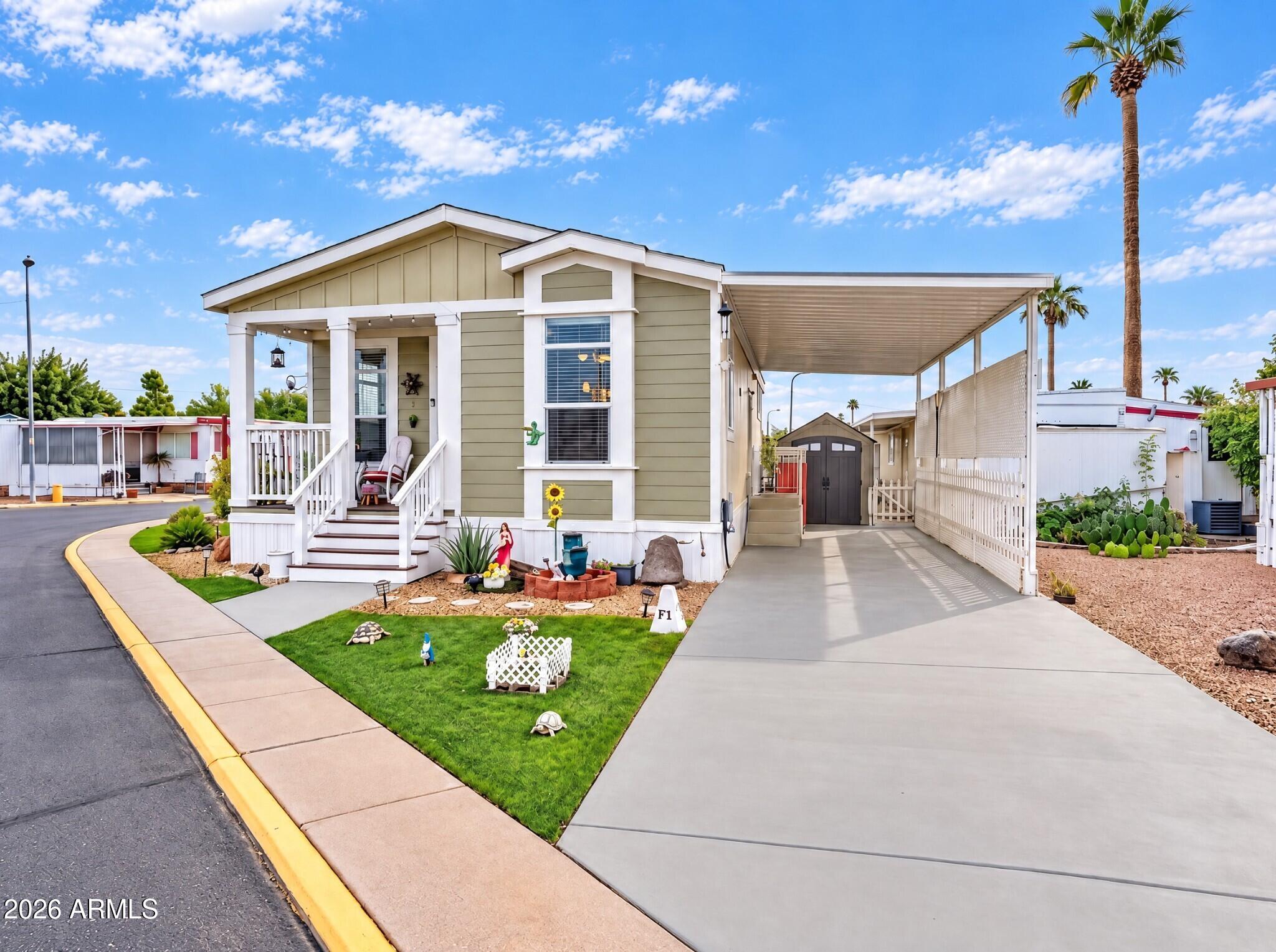 2460 E MAIN Street F1
