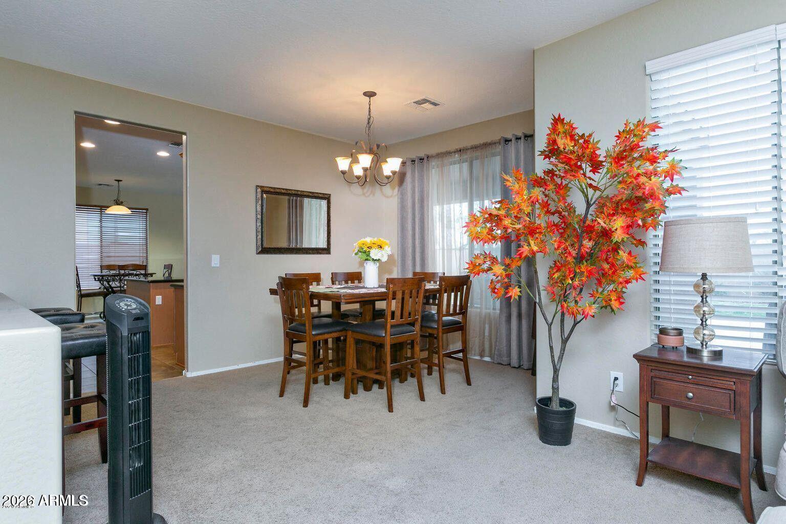 2023 W Shackleton Drive