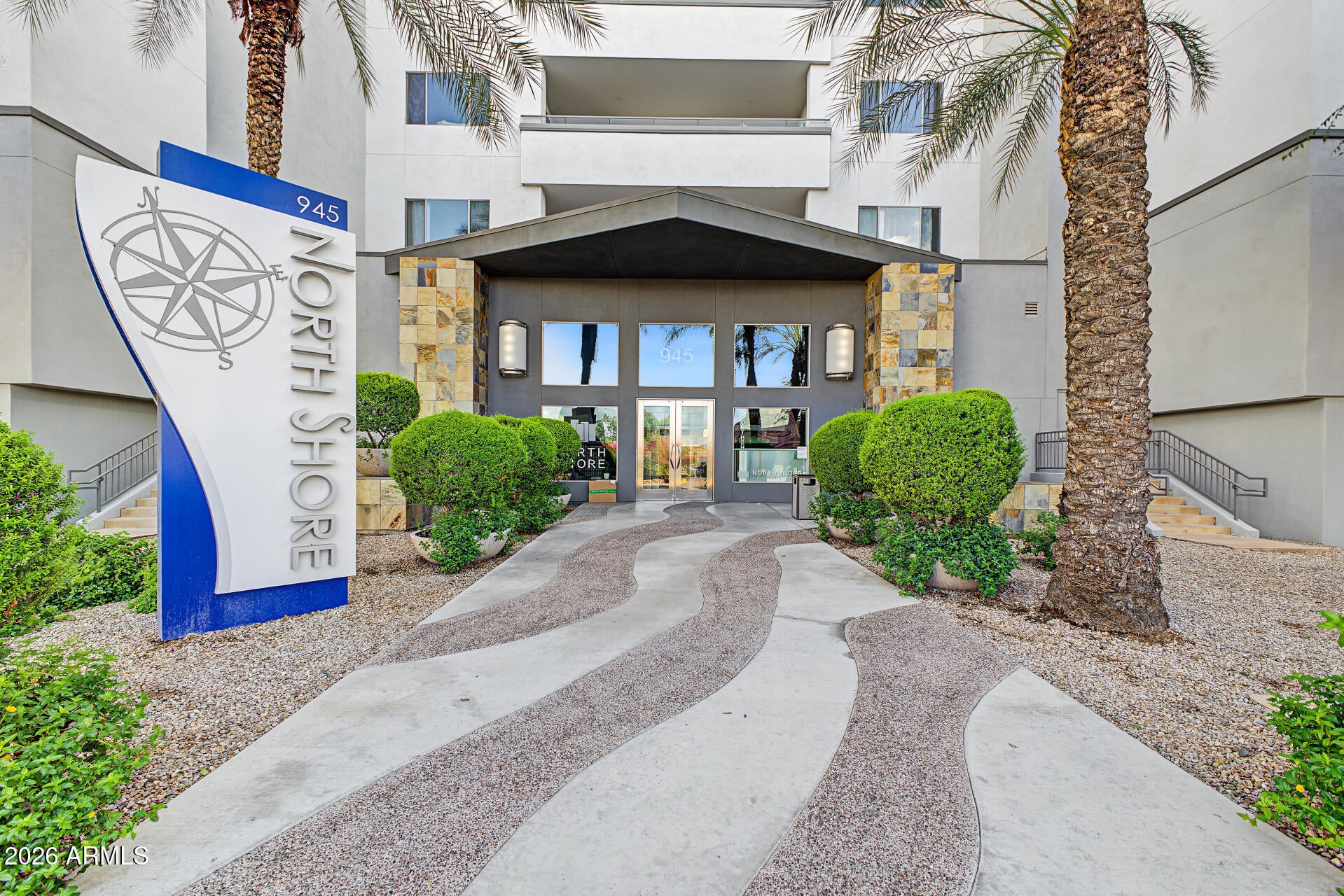 945 E PLAYA DEL NORTE Drive 2007