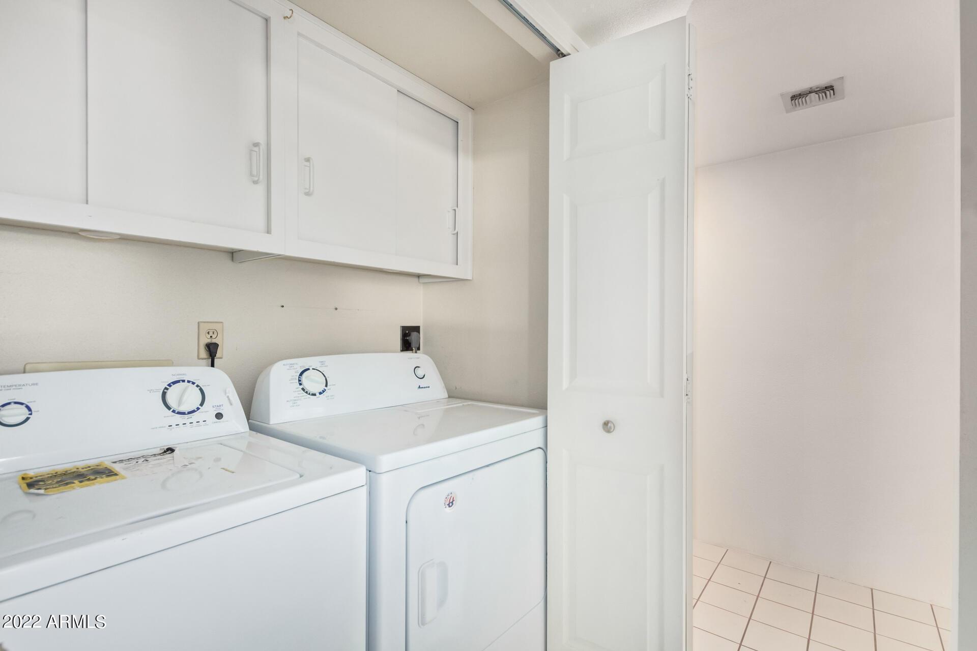 Phoenix, Arizona 85016, United States, 2 Bedrooms Bedrooms, ,2 BathroomsBathrooms,Residential,Active,26019