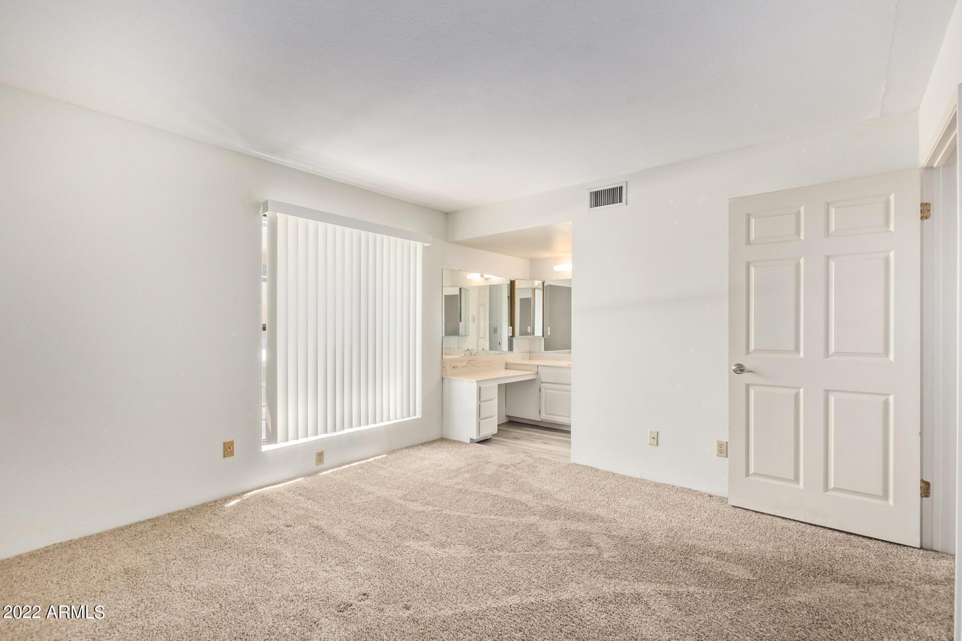 Phoenix, Arizona 85016, United States, 2 Bedrooms Bedrooms, ,2 BathroomsBathrooms,Residential,Active,26019