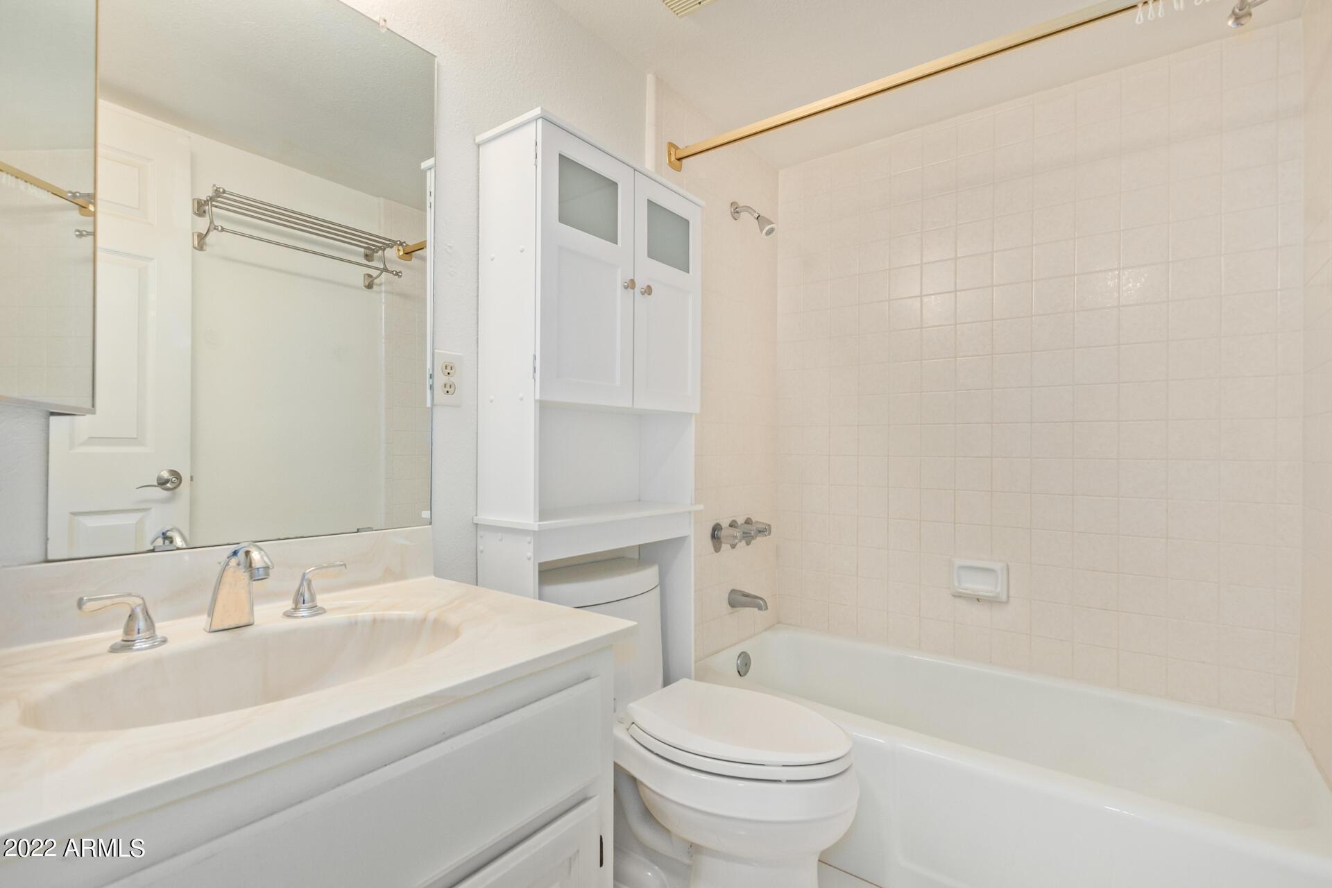 Phoenix, Arizona 85016, United States, 2 Bedrooms Bedrooms, ,2 BathroomsBathrooms,Residential,Active,26019