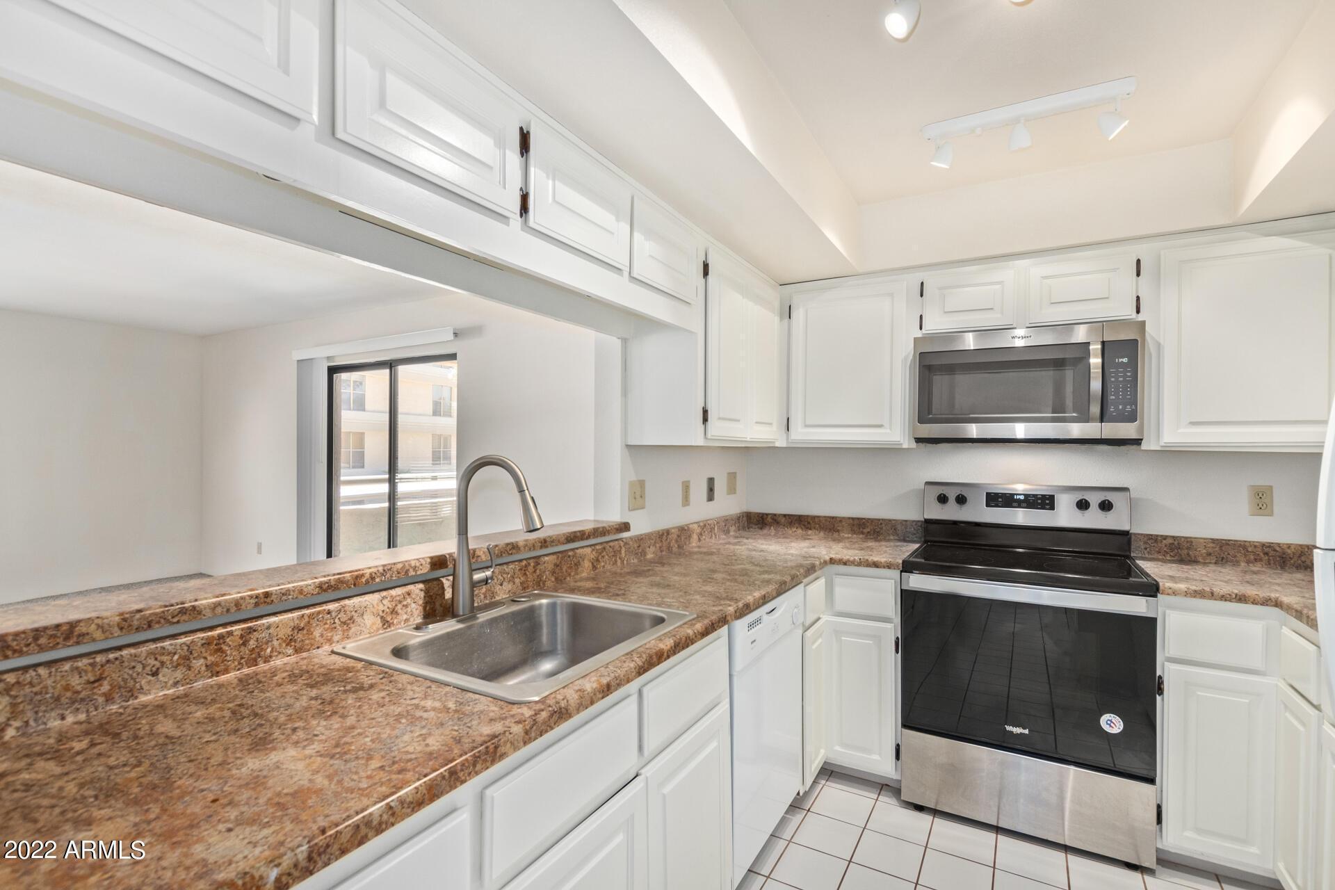 Phoenix, Arizona 85016, United States, 2 Bedrooms Bedrooms, ,2 BathroomsBathrooms,Residential,Active,26019 Phoenix, Arizona 85016, United States, 2 Bedrooms Bedrooms, ,2 BathroomsBathrooms,Residential,Active,26019