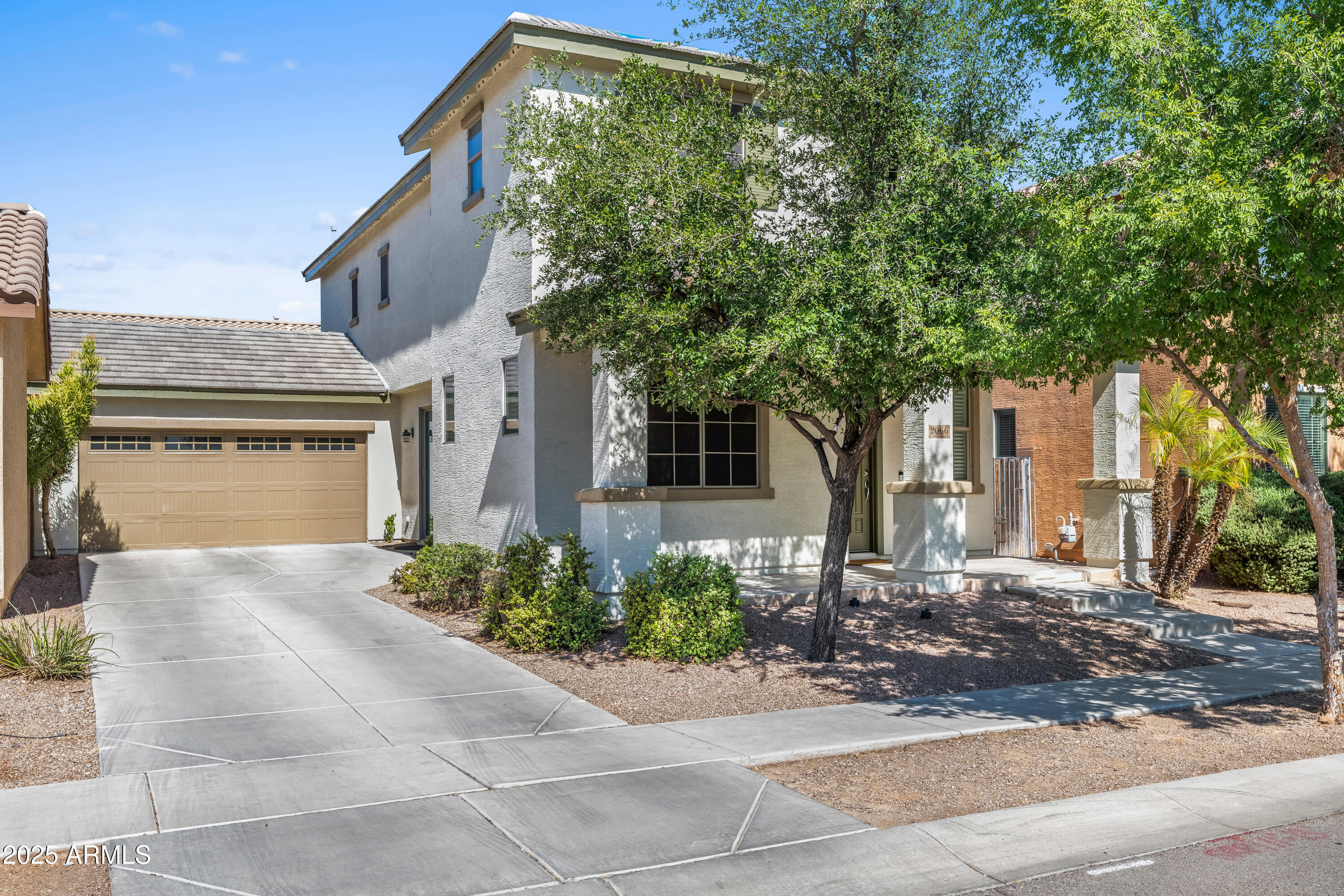 2066 S MOCCASIN Trail