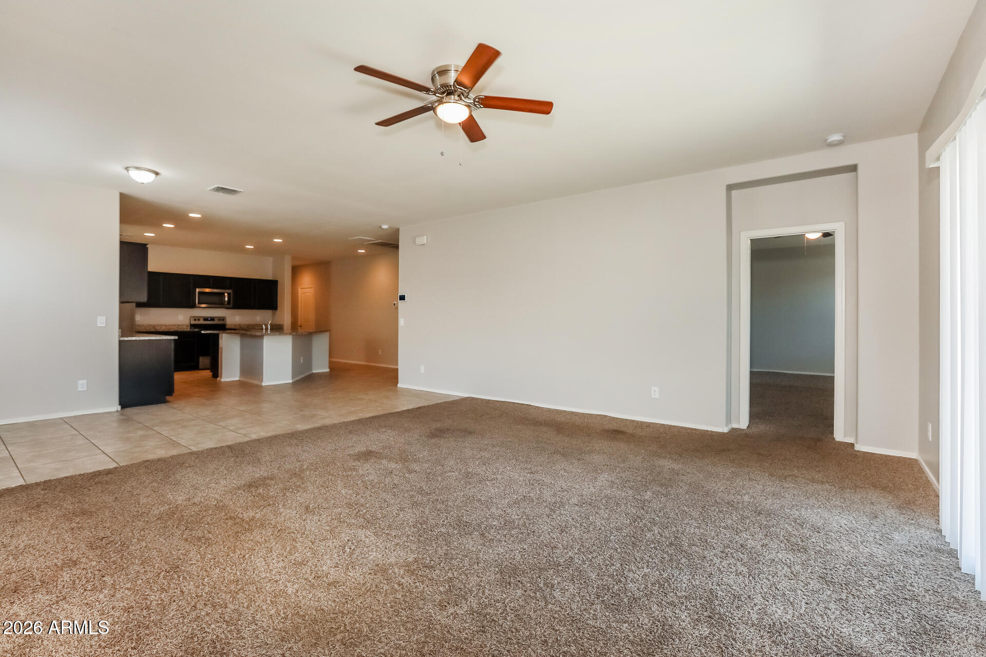 10407 E LUPINE Lane