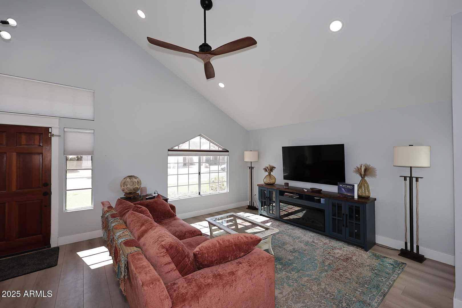 4338 E Towne Lane