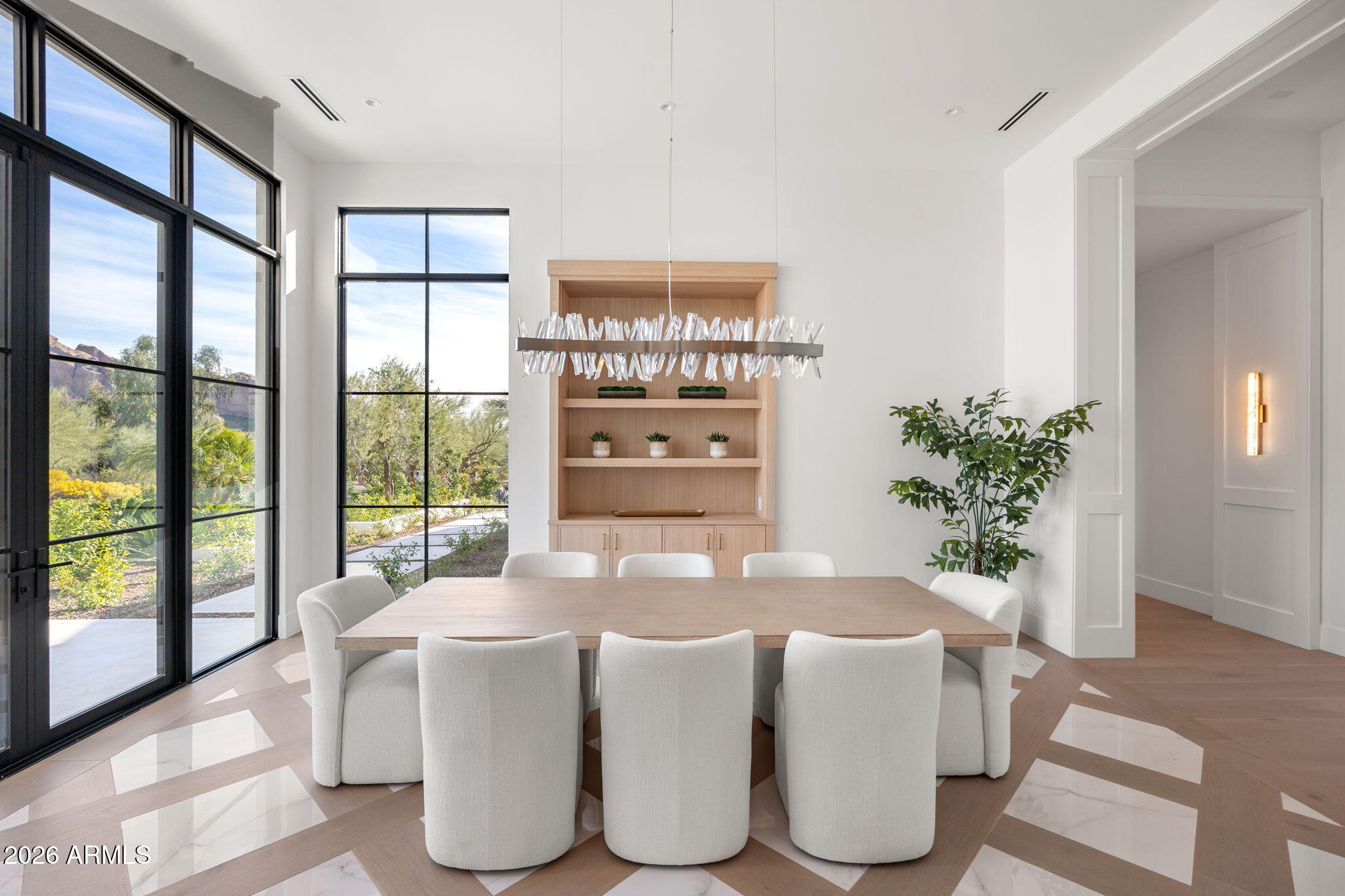 4534 E PEBBLE RIDGE Road