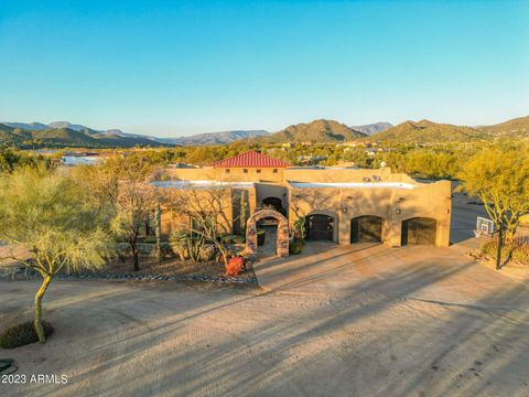 A home in Cave Creek