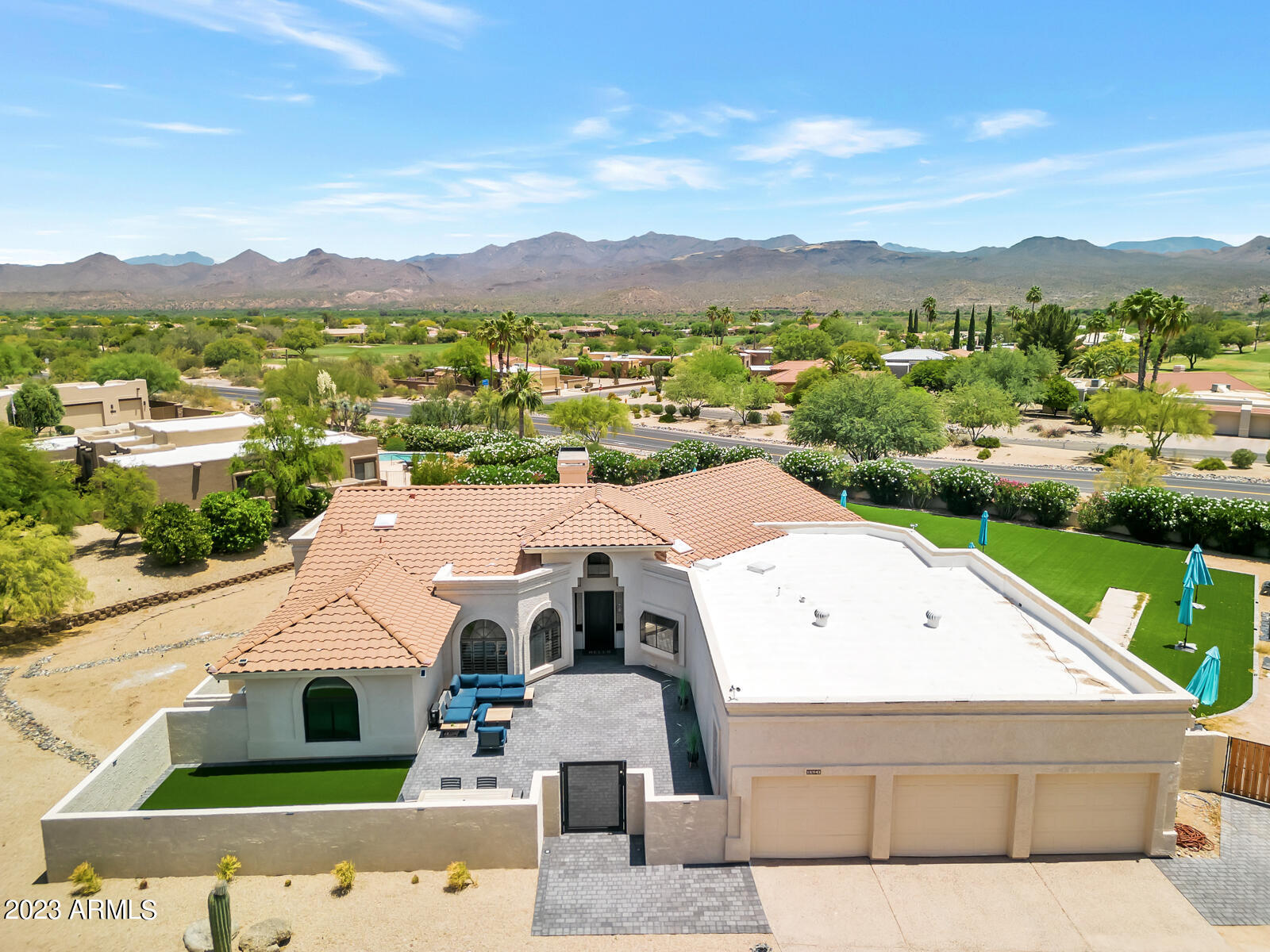 18942 E MOUNTAINAIRE Drive