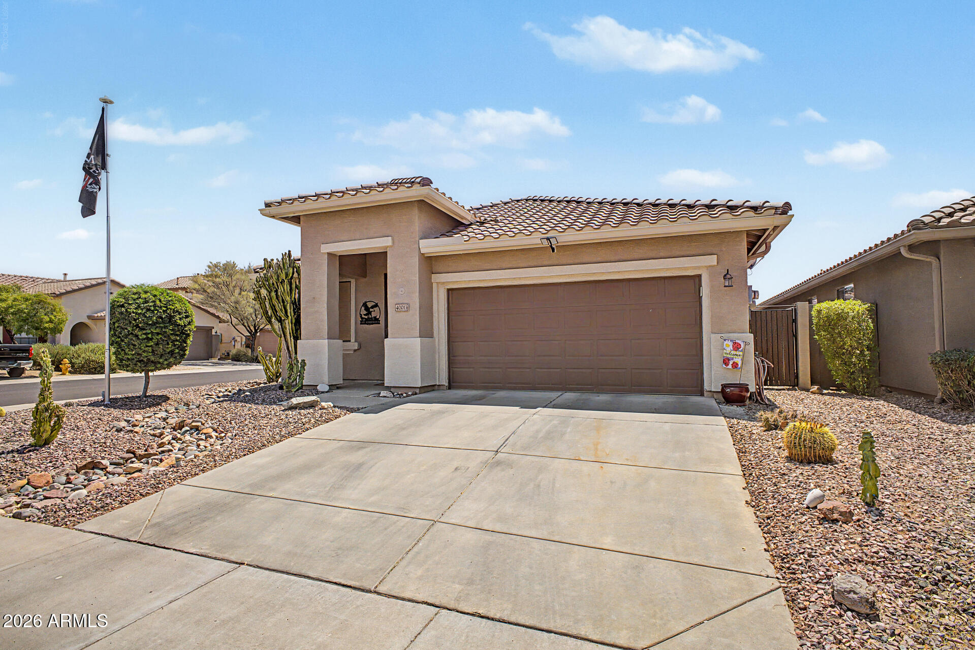 40013 N RIVER BEND Road
