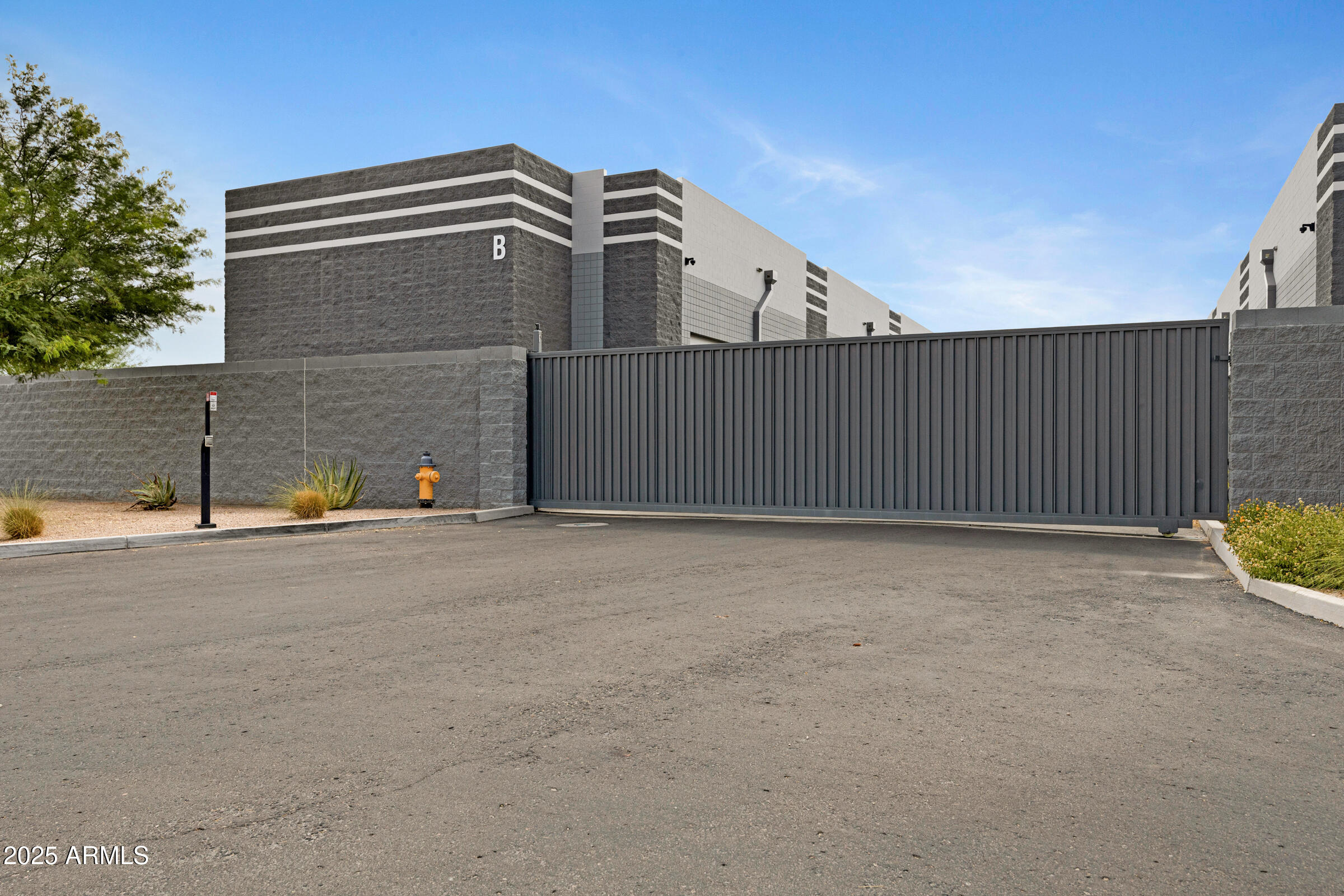 2165 S Douglas Drive 182