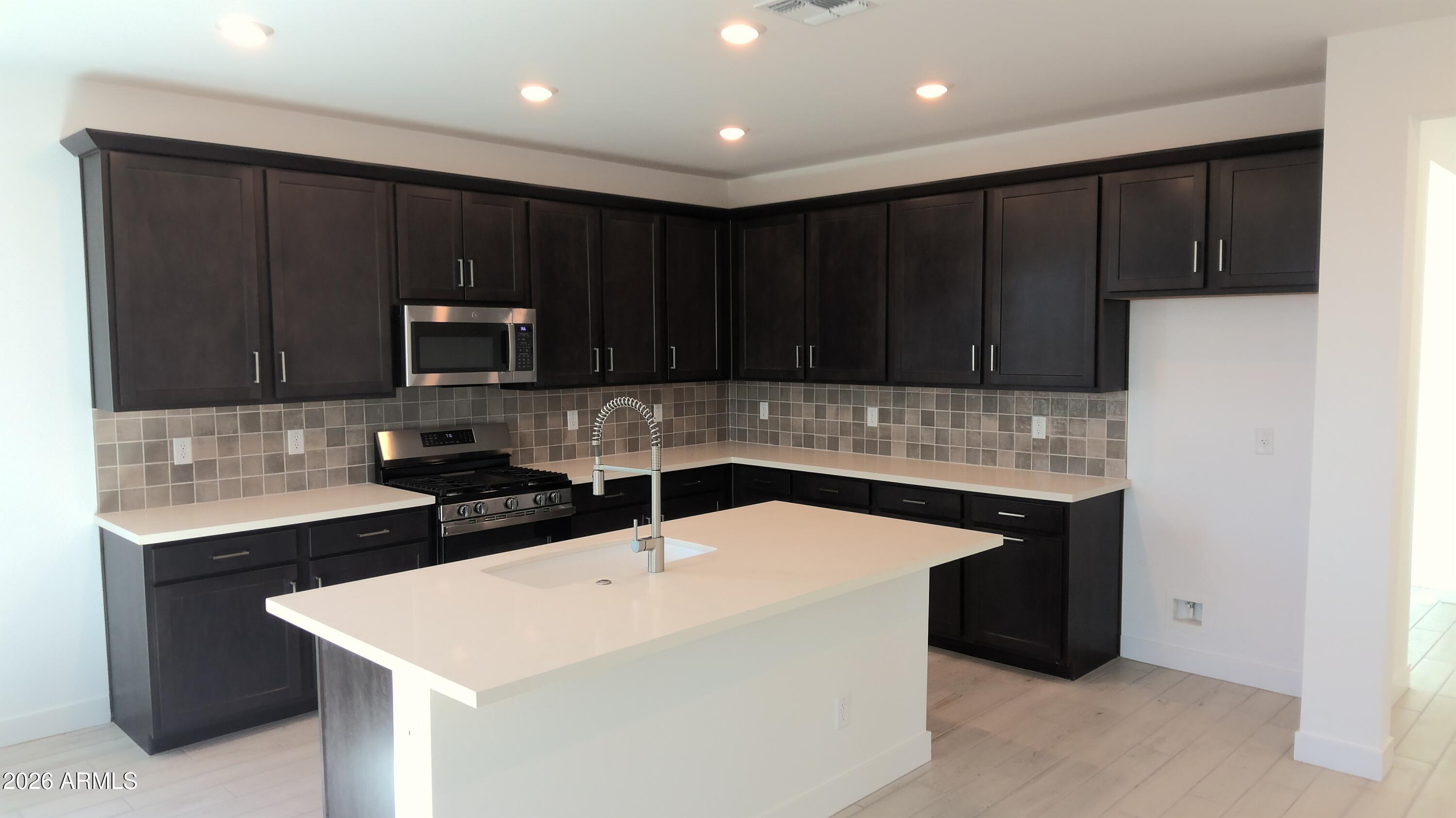 15209 W GRAY FOX Trail