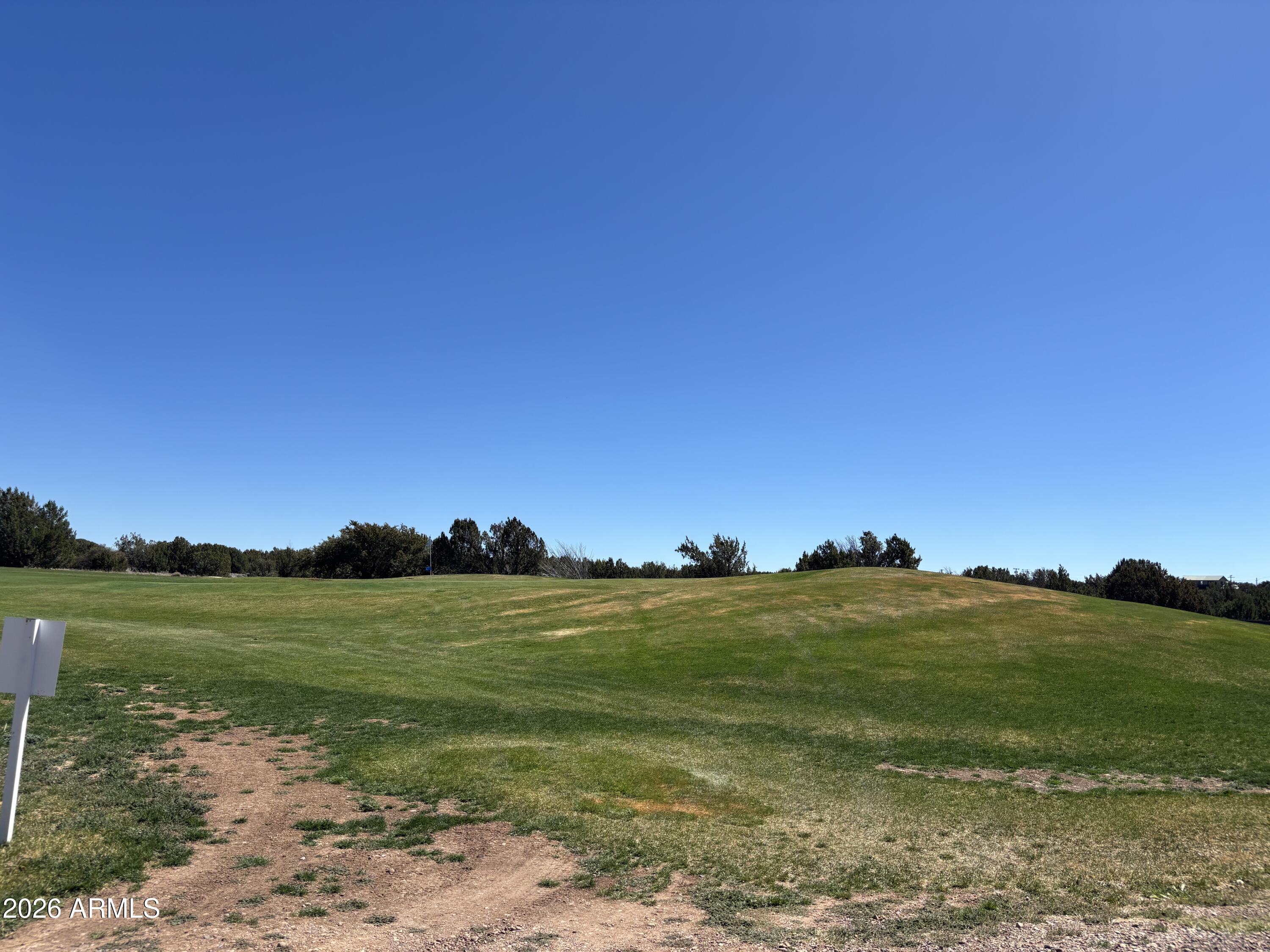 WHITE MOUNTAIN LAKES UNIT 1 - Land