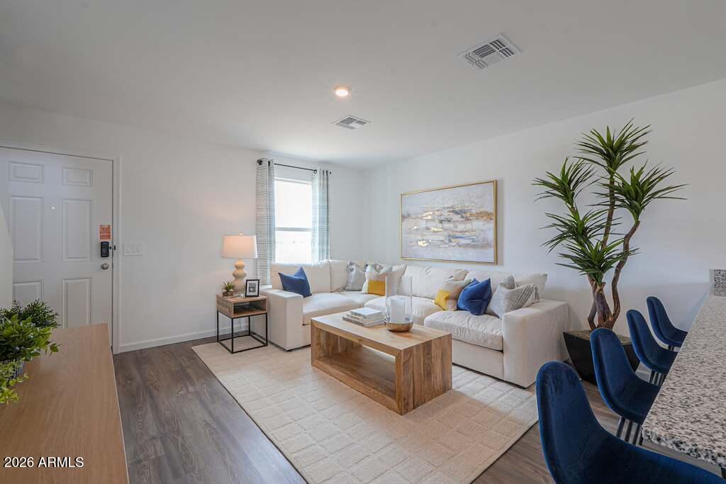 327 W PARK VIEW Lane