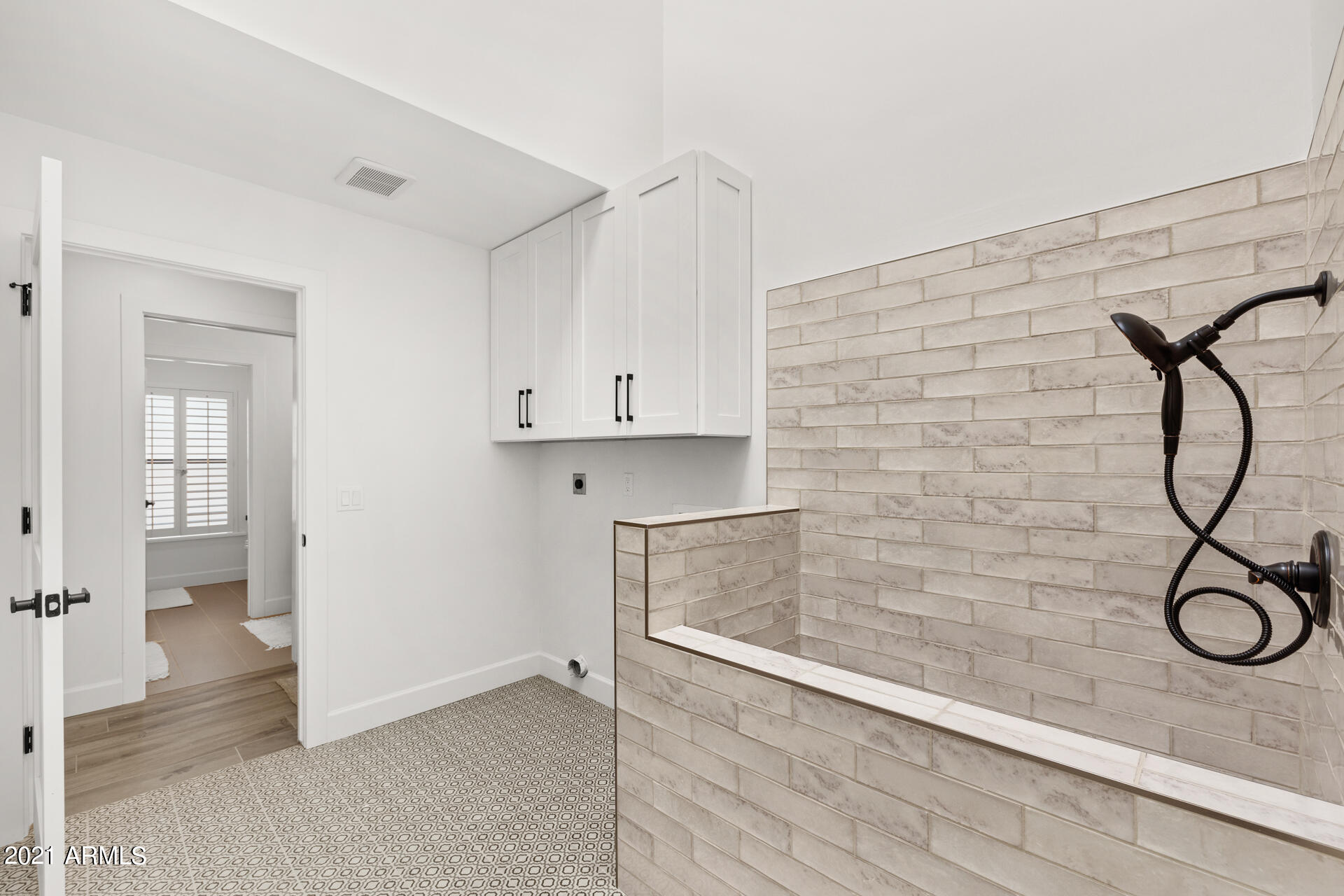 SUNRISE ESTATES UNIT 2 - Residential