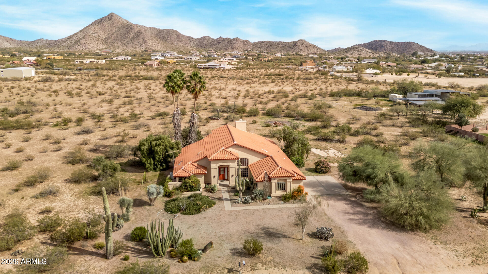 8517 N KILLDEER Place