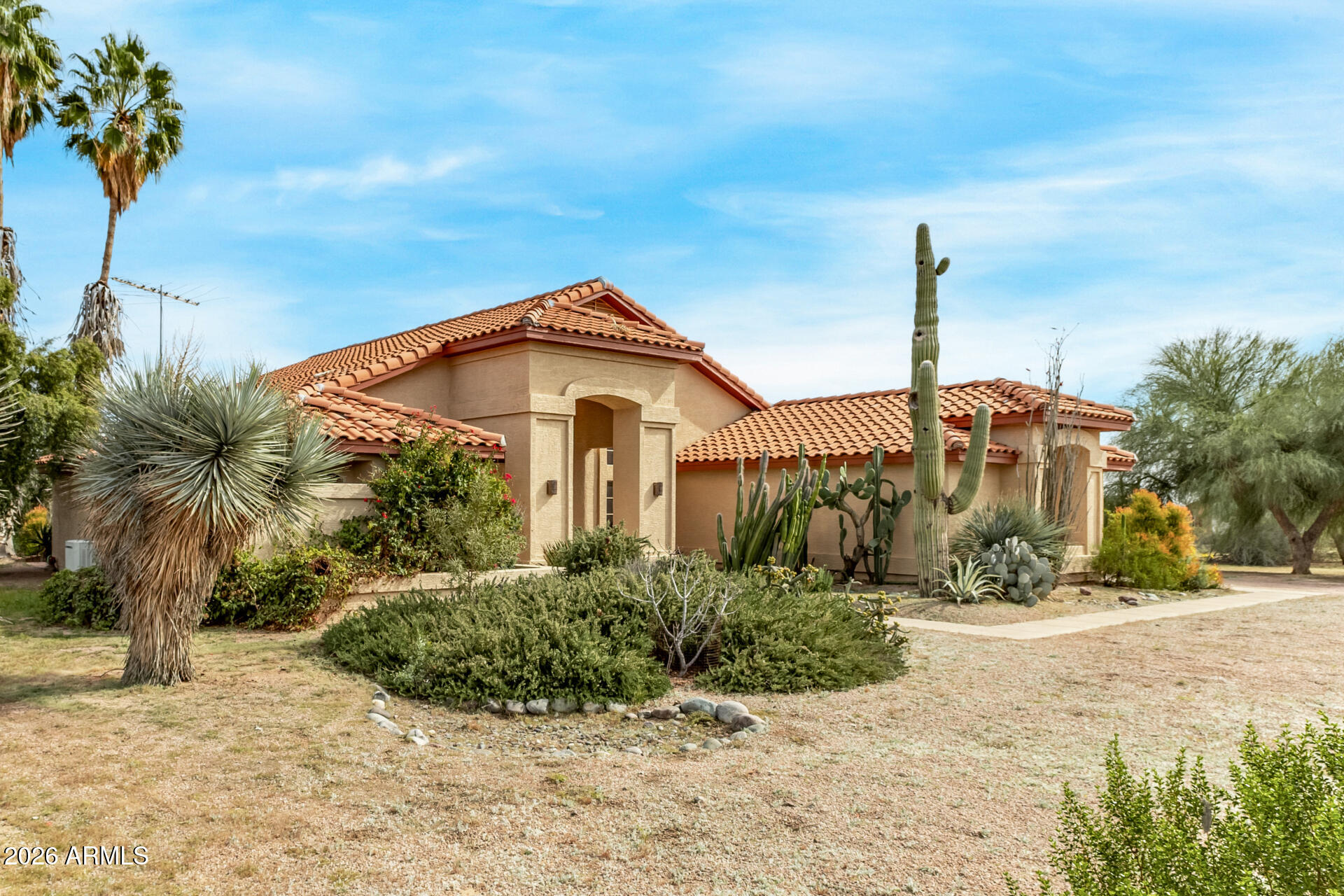 8517 N KILLDEER Place