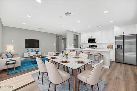 Photo of 8219 E Whitton Avenue, Scottsdale, AZ 85251 (MLS # 6980114)