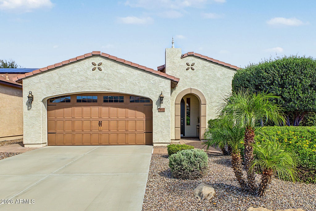Photo of 932 E Vesper Trail, Queen Creek, AZ 85140 (MLS # 7089640)