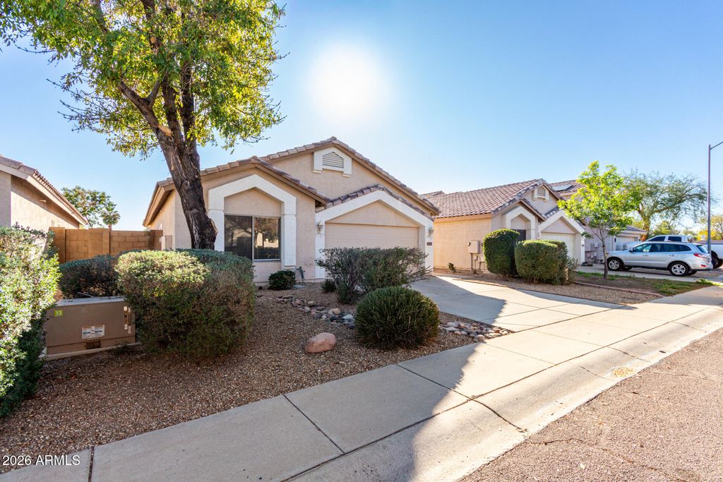 Photo of 9065 W Custer Lane, Peoria, AZ 85381 (MLS # 6967357)