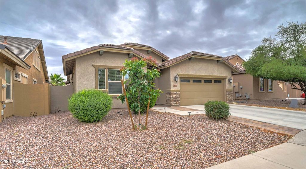 Photo of 477 E Red Mesa Trail, San Tan Valley, AZ 85143 (MLS # 7009011)