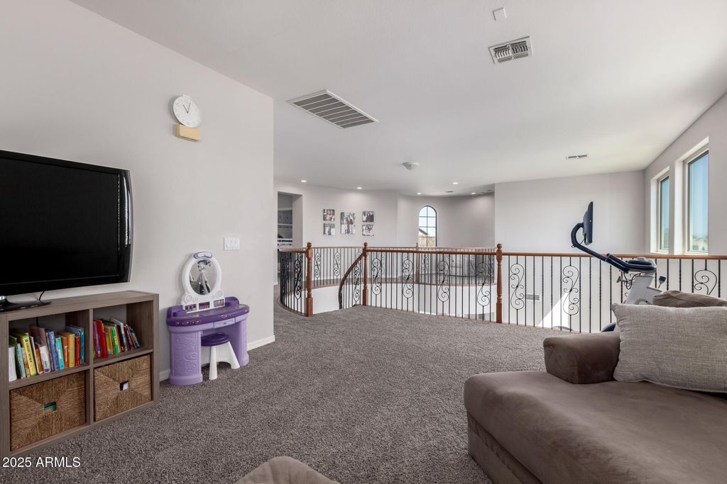 listing image 52