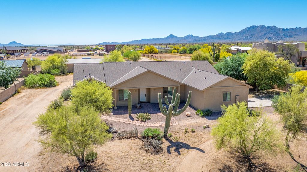 Photo of 15309 E Red Bird Road, Scottsdale, AZ 85262 (MLS # 7003191)