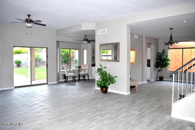 4714 E PRICKLY PEAR Trail