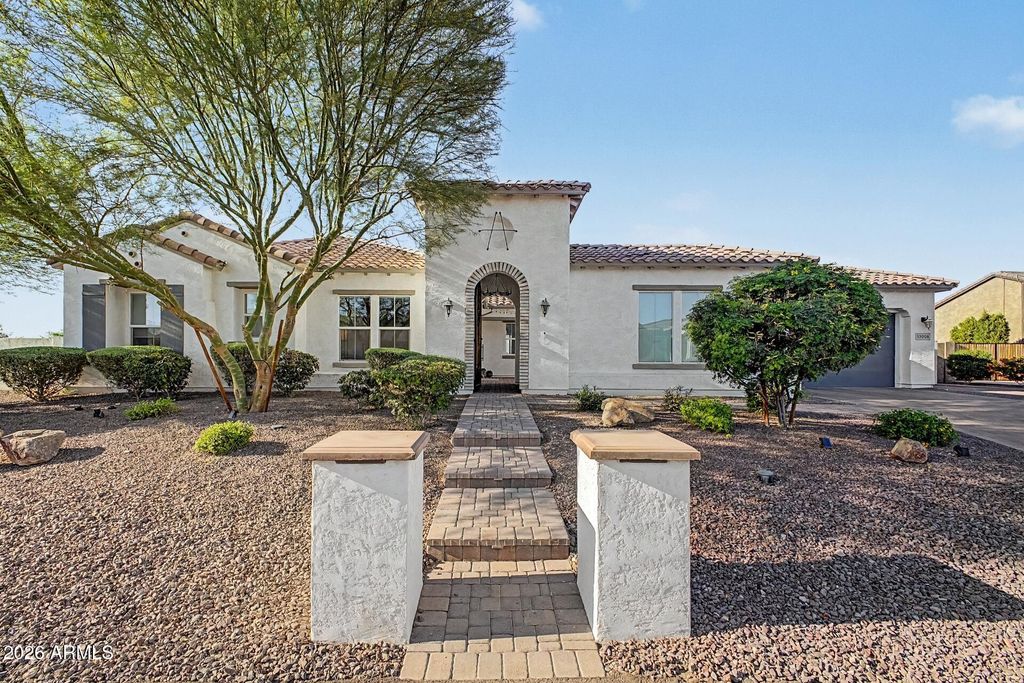 Photo of 13006 W Marlette Avenue, Litchfield Park, AZ 85340 (MLS # 7015793)
