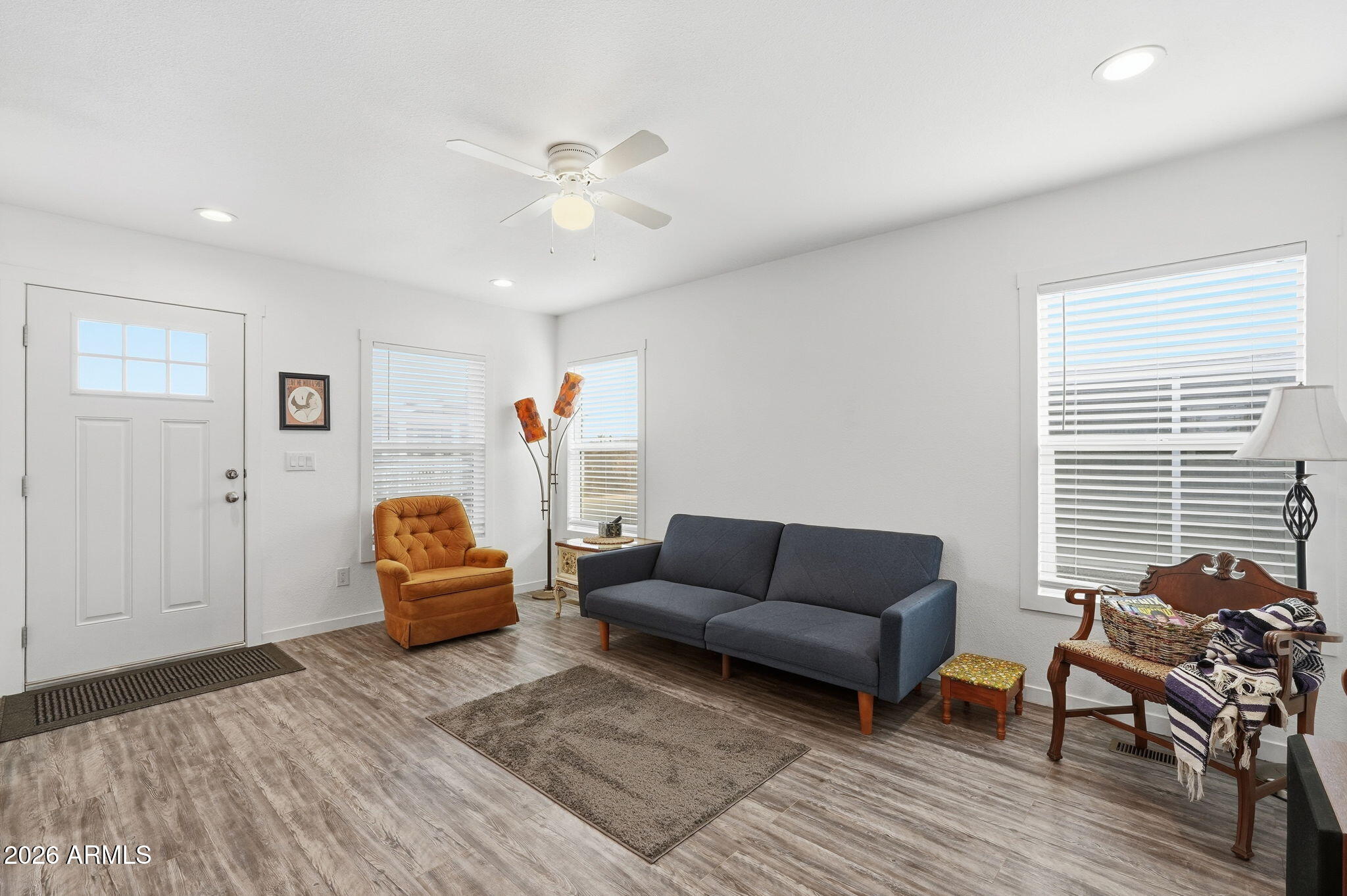 312 E O'Neil Drive 103