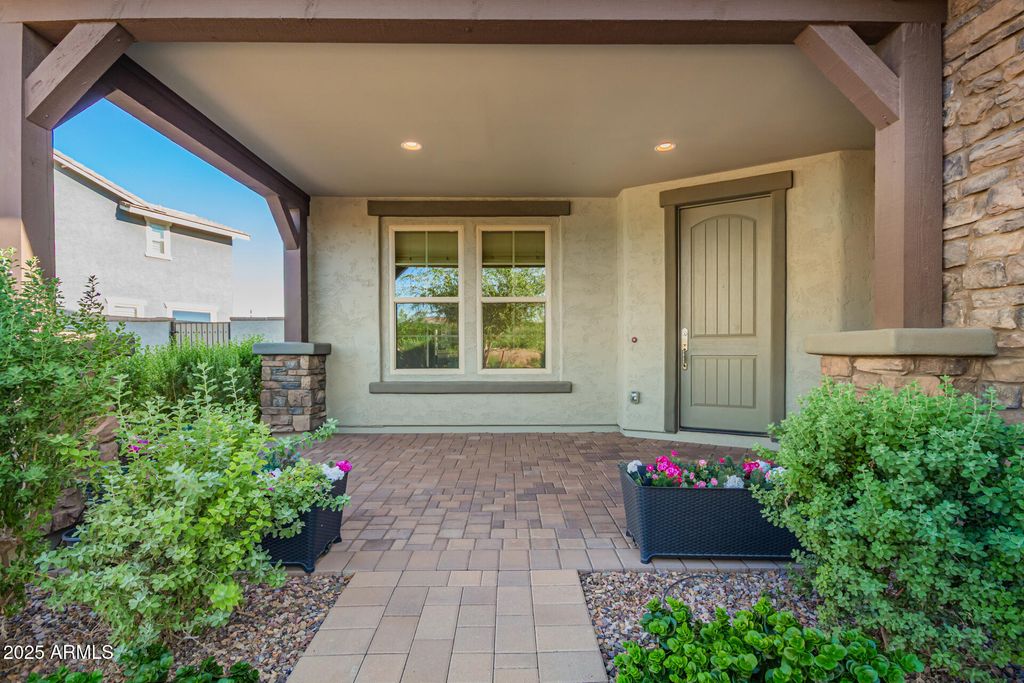 Photo of 10313 E Thornton Avenue, Mesa, AZ 85212 (MLS # 6928734)