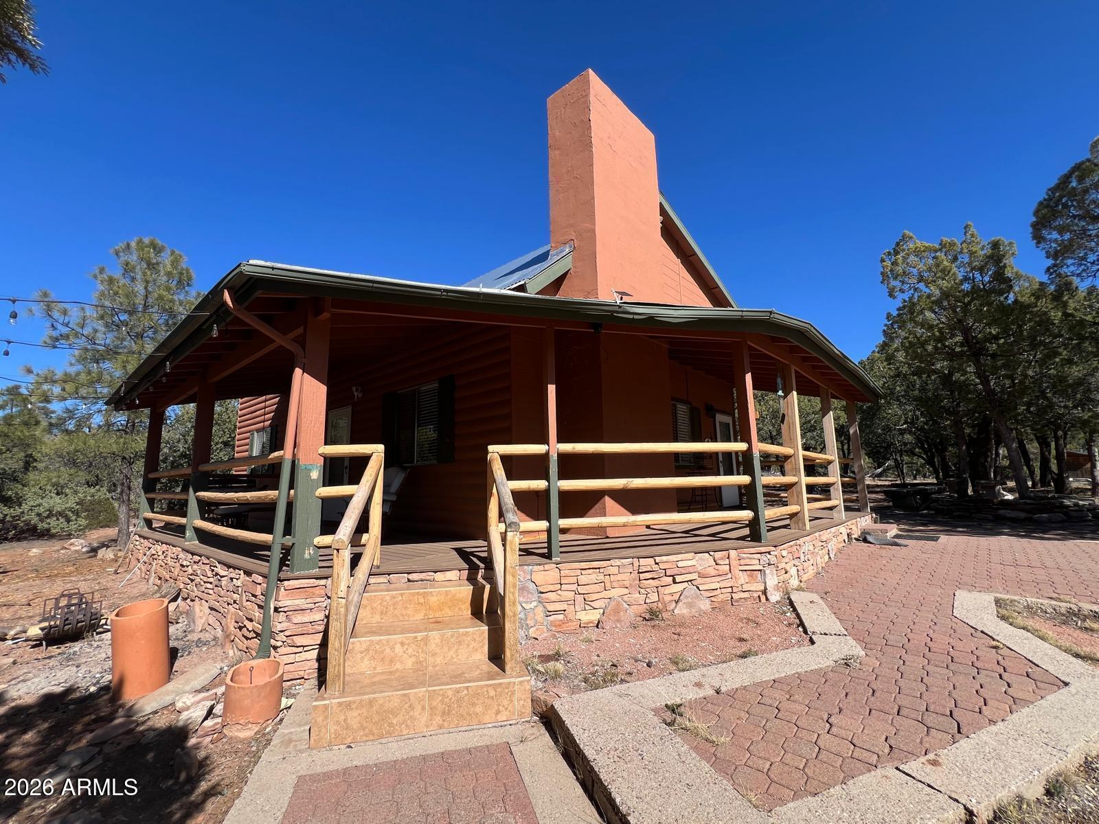 691 N PYLE RANCH Road