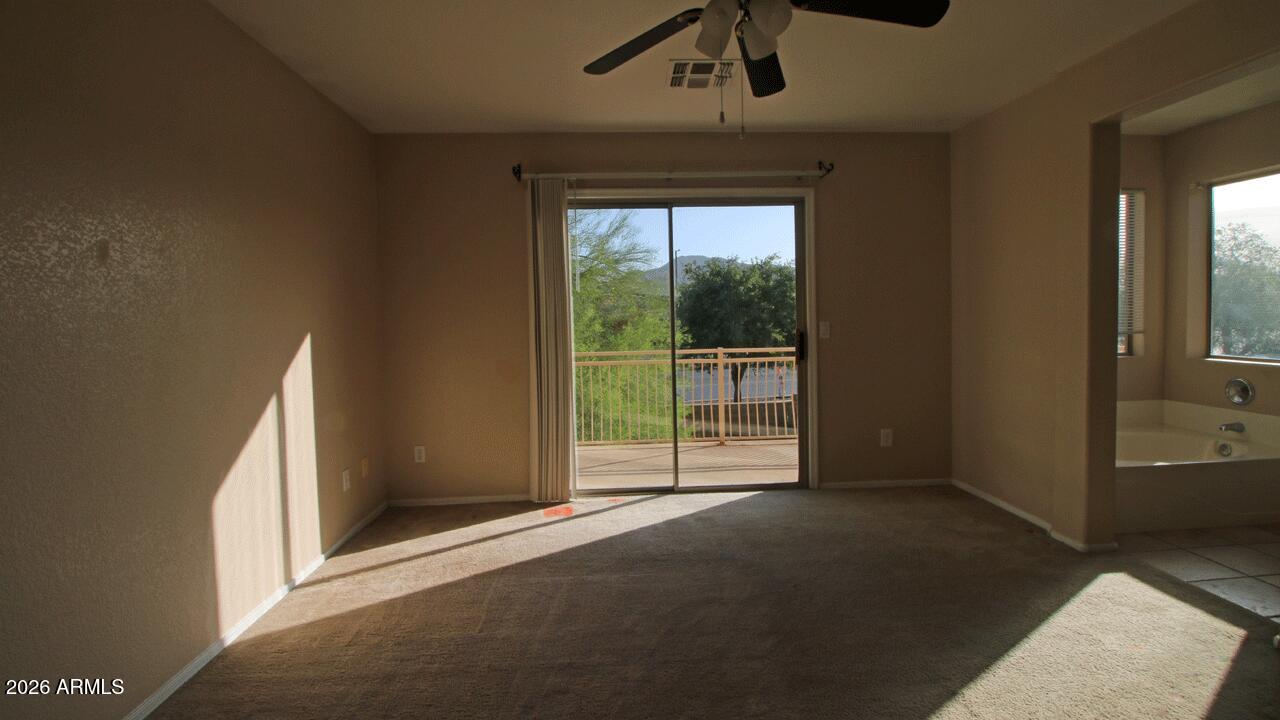 3414 W STEINBECK Drive