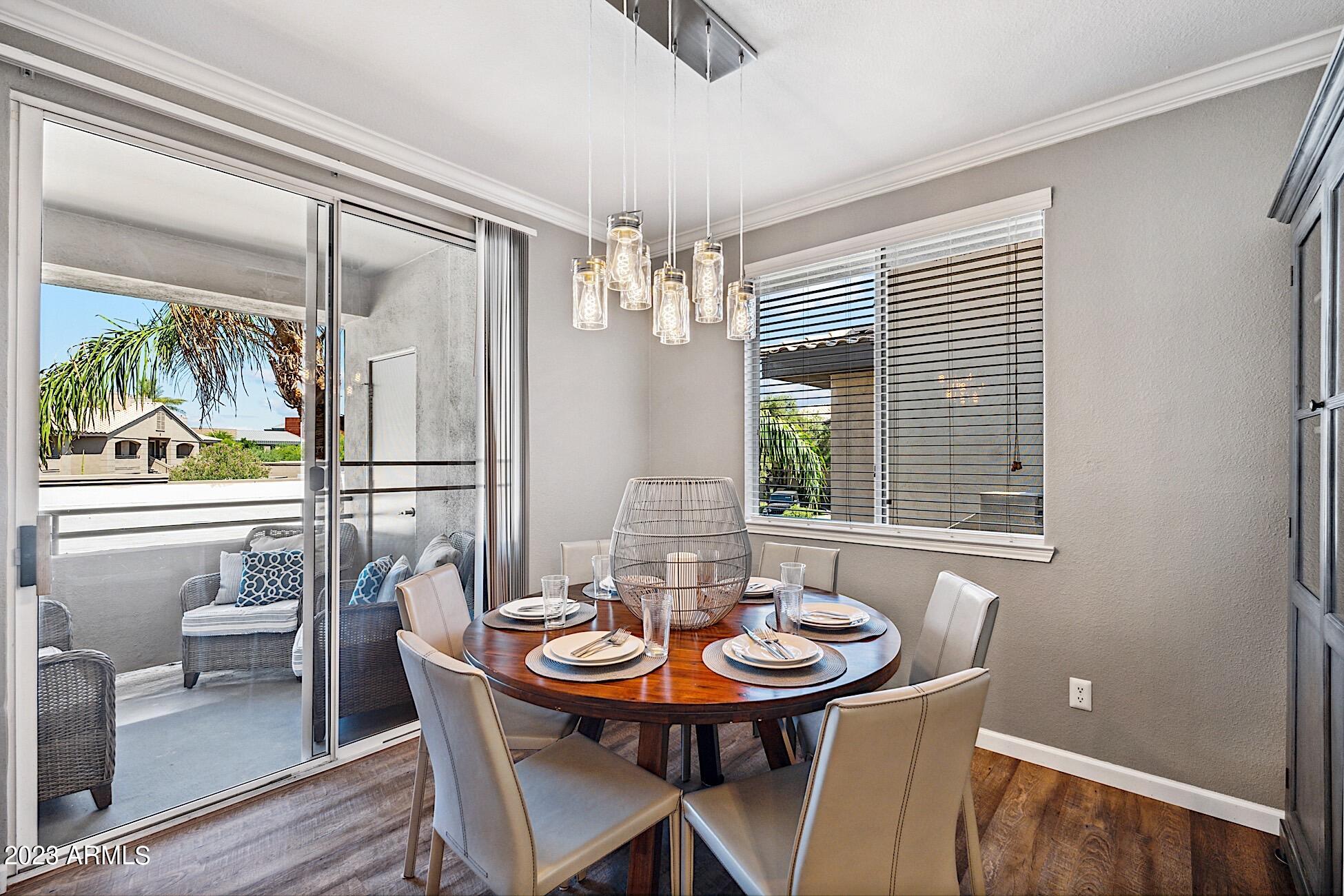 7009 E ACOMA Drive 2121