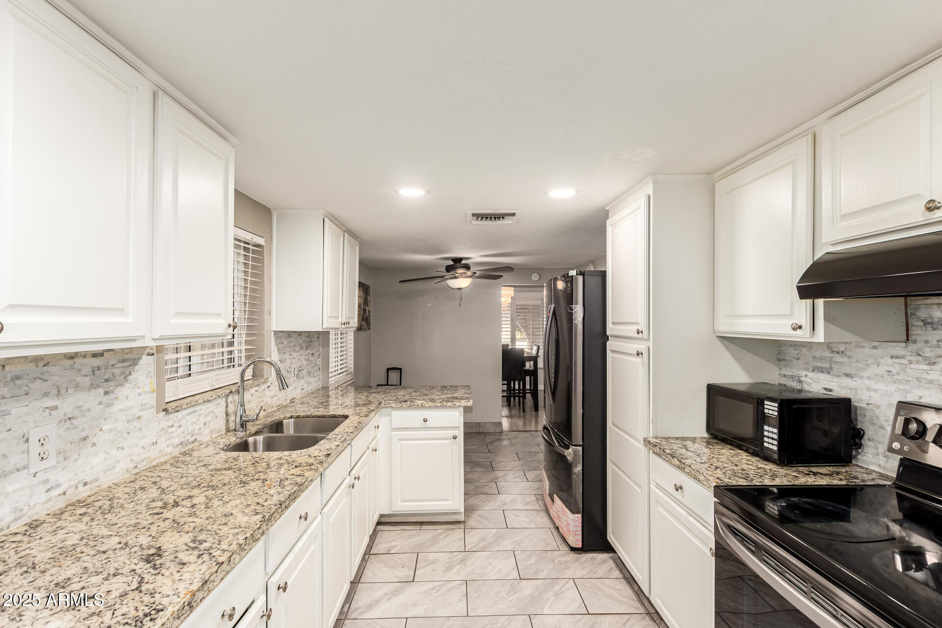 719 W COCOPAH Street