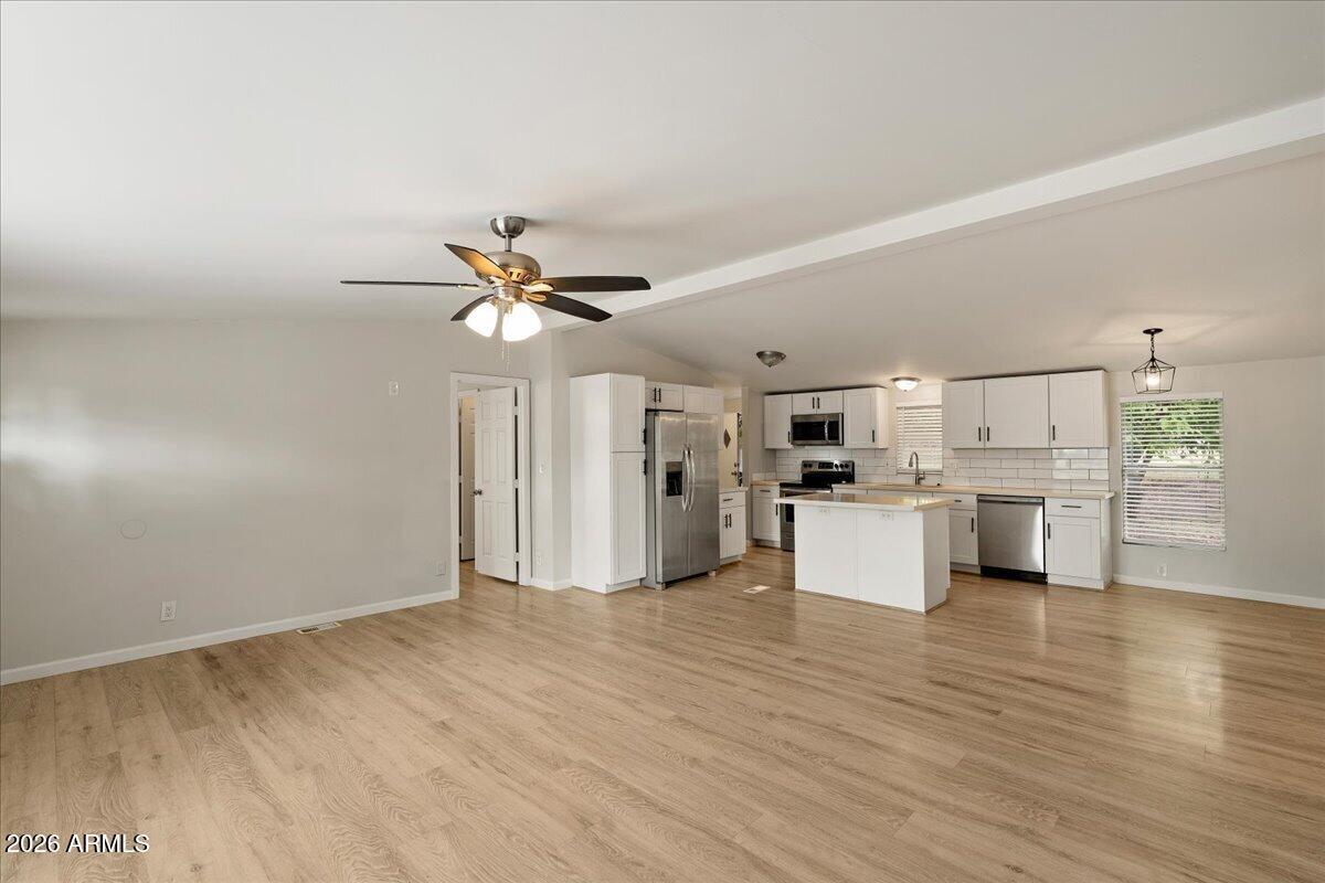 4040 E CLEAR CREEK Drive