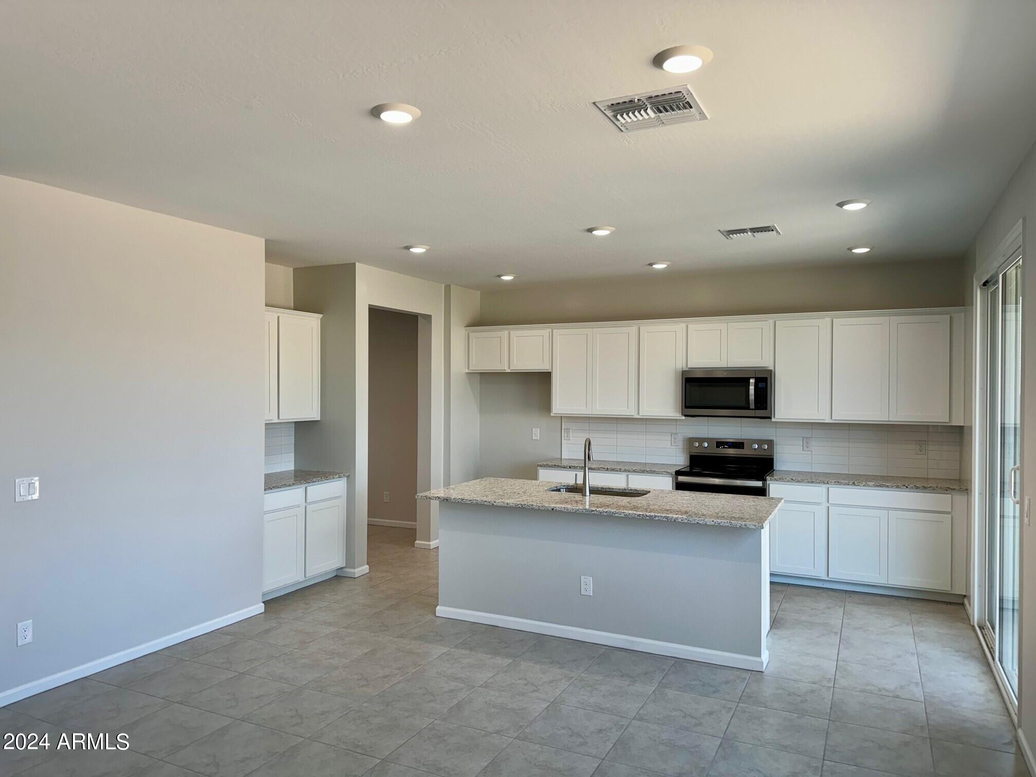 17919 W MONTANA DE ORO Drive